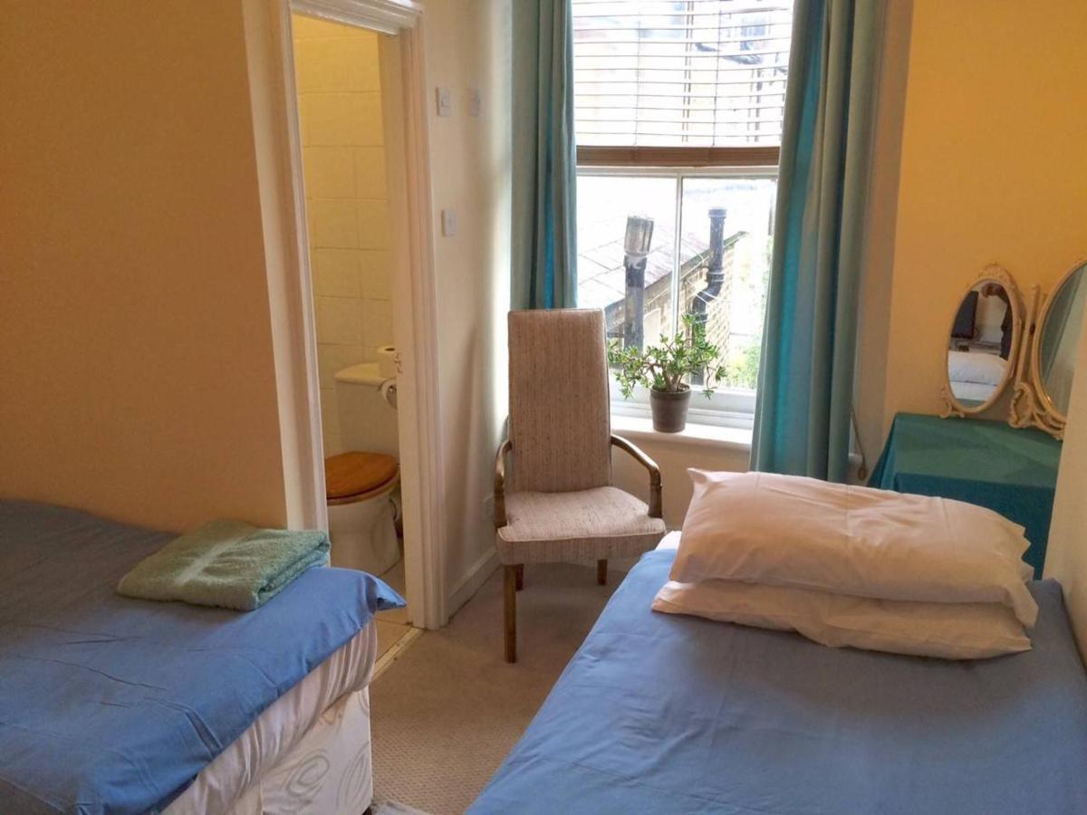 Victoria Dwellings Bed & Breakfast Londra Exterior foto