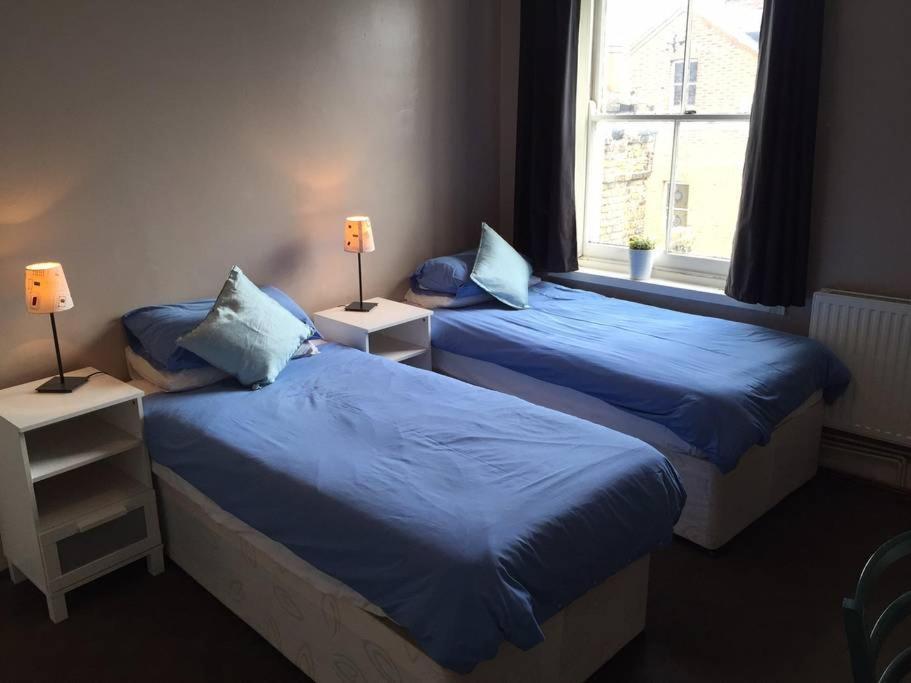 Victoria Dwellings Bed & Breakfast Londra Exterior foto